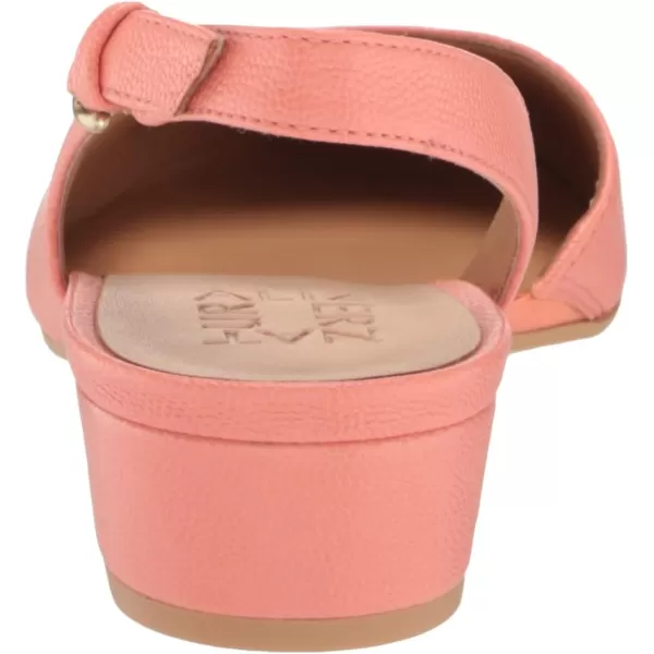 Naturalizer Women Banks Pointed Toe Flat