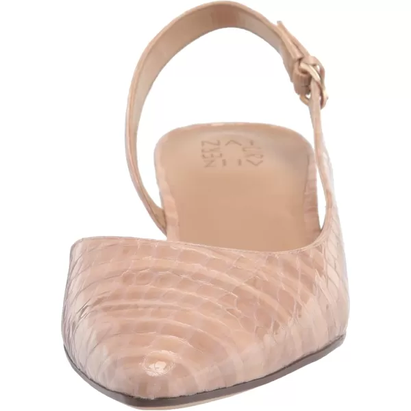 Naturalizer Women Banks Pointed Toe Flat