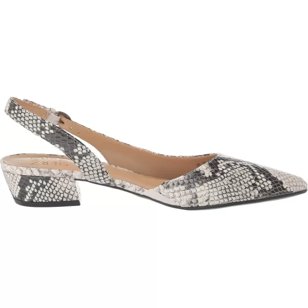 Naturalizer Women Banks Pointed Toe Flat