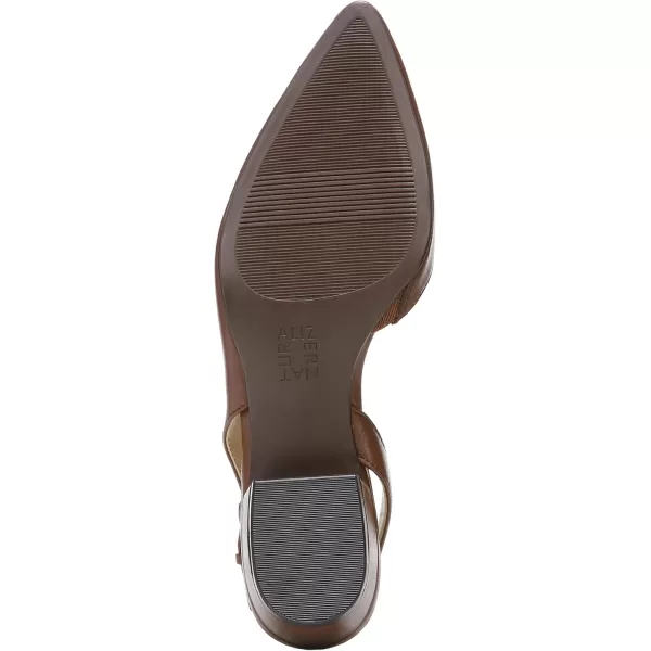 Naturalizer Women Banks Pointed Toe Flat