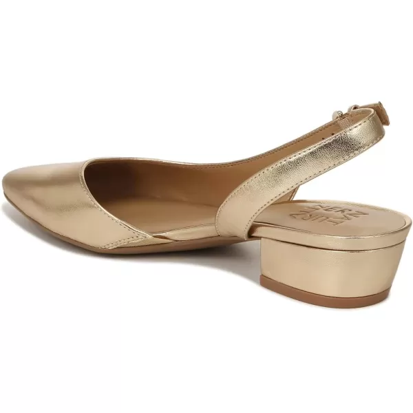 Naturalizer Women Banks Pointed Toe Flat