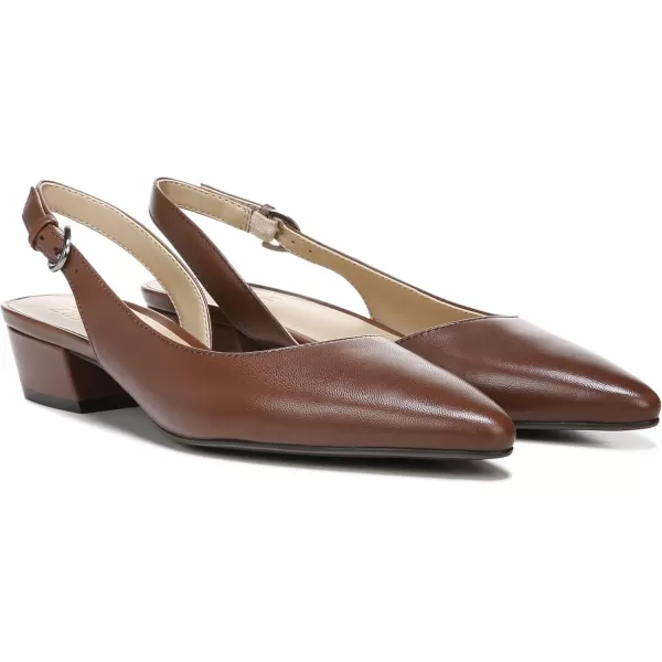 Naturalizer Women Banks Pointed Toe Flat