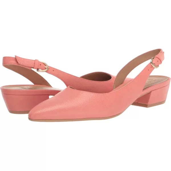 Naturalizer Women Banks Pointed Toe Flat