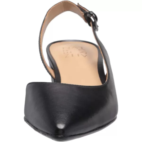 Naturalizer Women Banks Pointed Toe Flat
