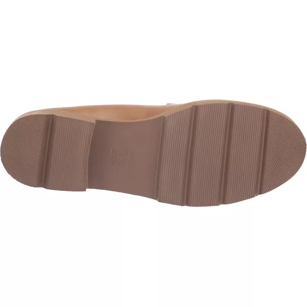 Naturalizer Women Darry Slip On Lightweight Lug Sole Heeled Loafer