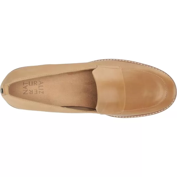 Naturalizer Women Darry Slip On Lightweight Lug Sole Heeled Loafer