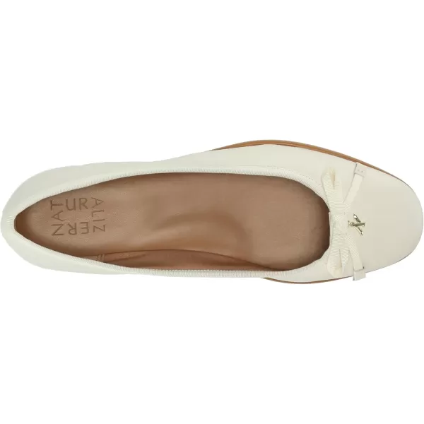 Naturalizer Women Essential Ballet Flat