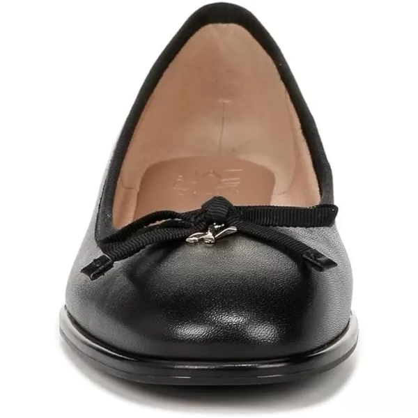 Naturalizer Women Essential Ballet Flat