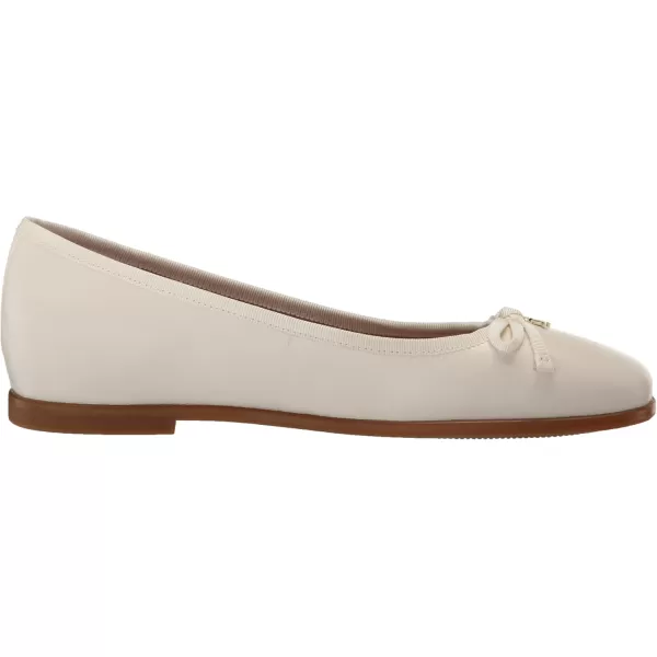 Naturalizer Women Essential Ballet Flat