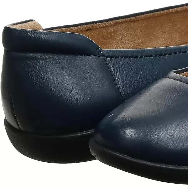 Naturalizer Women Flexy Round Toe Ballet Flats