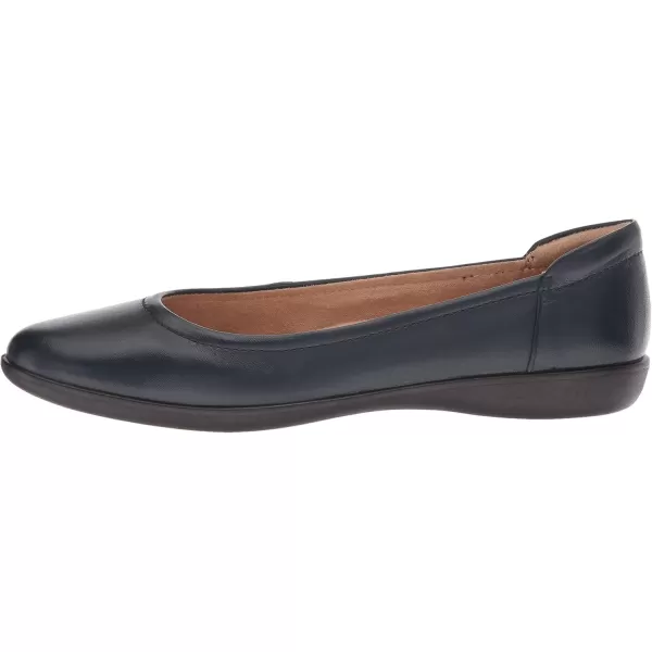Naturalizer Women Flexy Round Toe Ballet Flats
