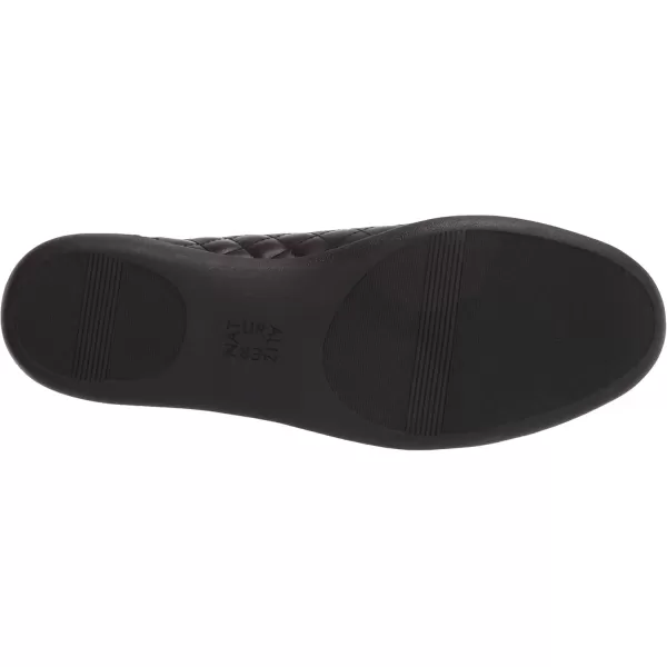 Naturalizer Women Flexy Round Toe Ballet Flats
