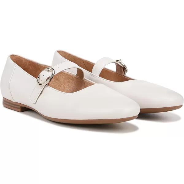 Naturalizer Women Kelly Flat