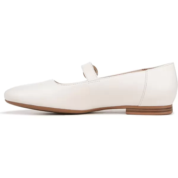 Naturalizer Women Kelly Flat
