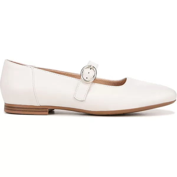 Naturalizer Women Kelly Flat