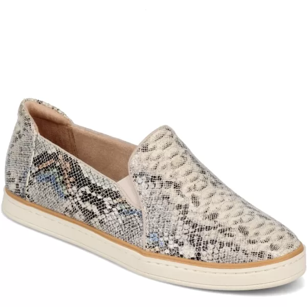Naturalizer Women Kemper Slip On Sneaker