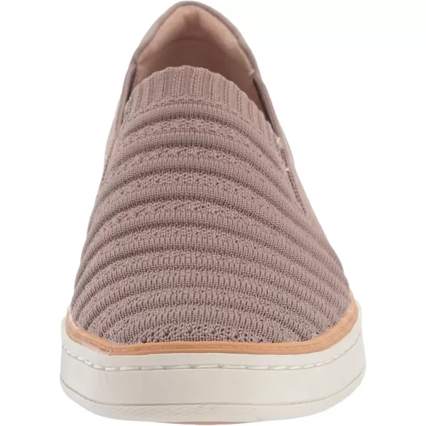Naturalizer Women Kemper Slip On Sneaker