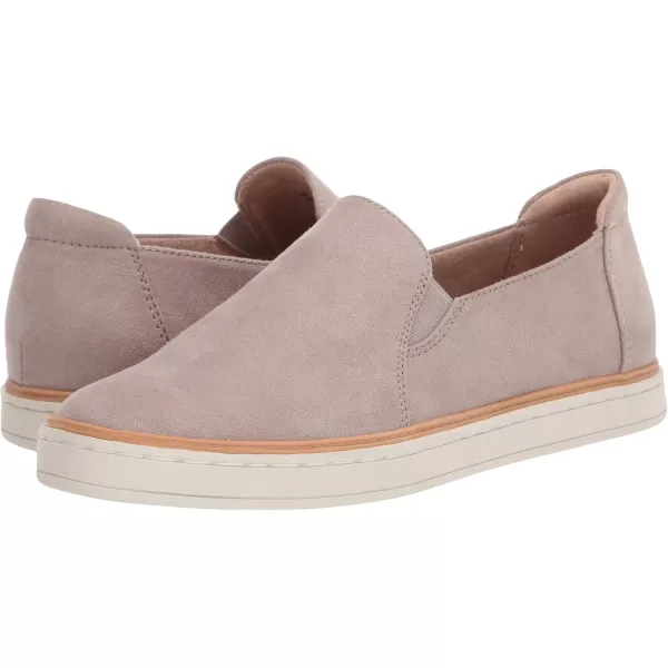 Naturalizer Women Kemper Slip On Sneaker