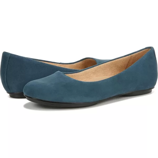 Naturalizer Women Maxwell Slip On Flats