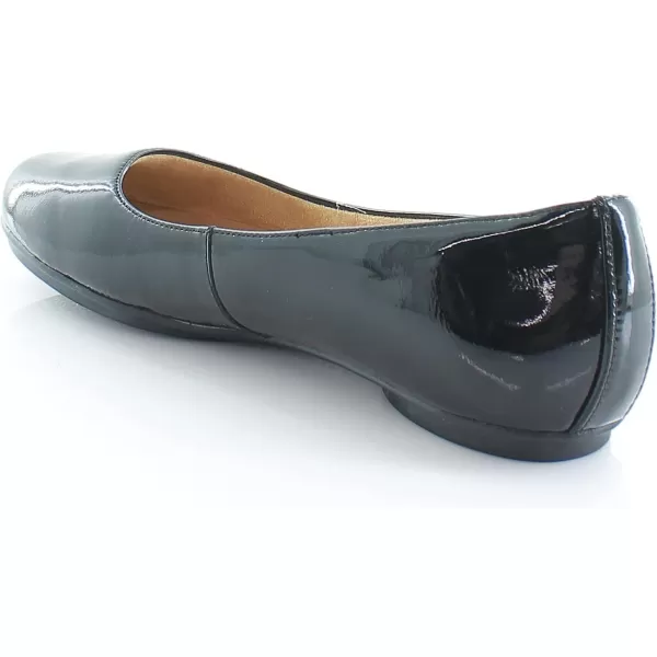 Naturalizer Women Maxwell Slip On Flats