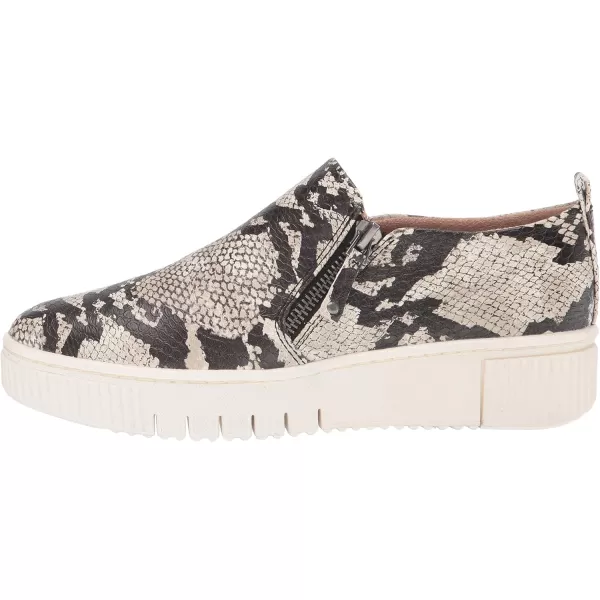 Naturalizer Women Turner Slip On