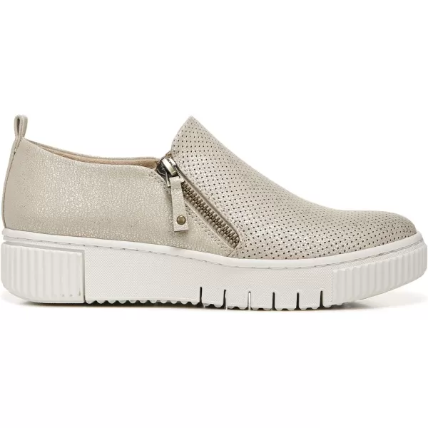 Naturalizer Women Turner Slip On