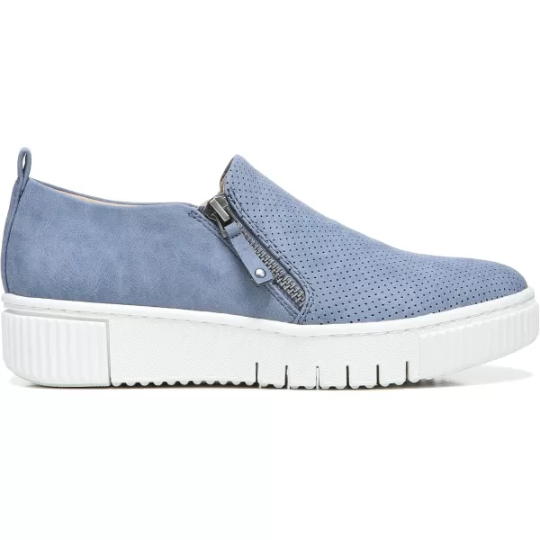 Naturalizer Women Turner Slip On