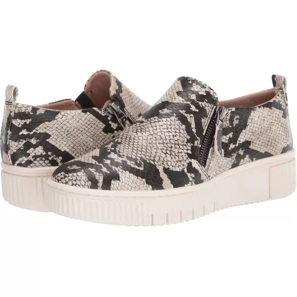 Naturalizer Women Turner Slip On