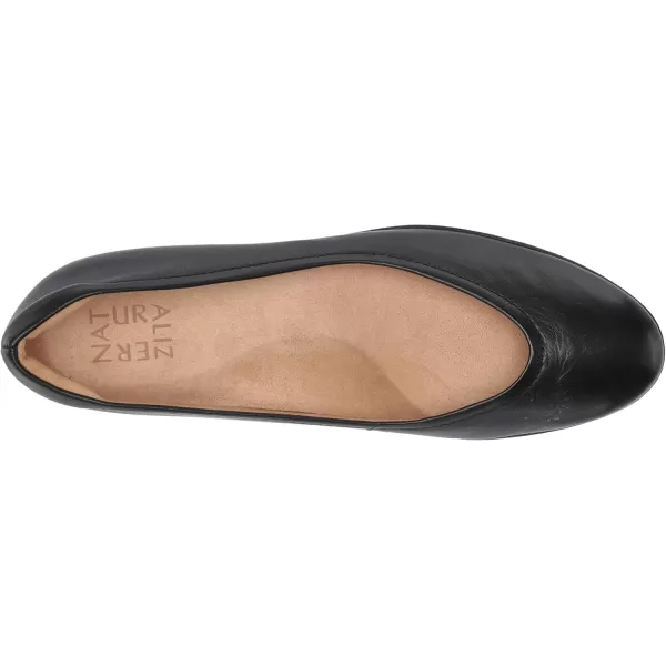 Naturalizer Women Vivienne Flat