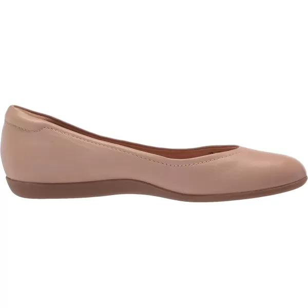 Naturalizer Women Vivienne Flat