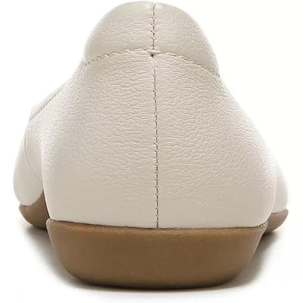 Naturalizer Women Vivienne Flat