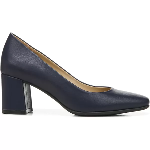 Naturalizer Women Warner Pump