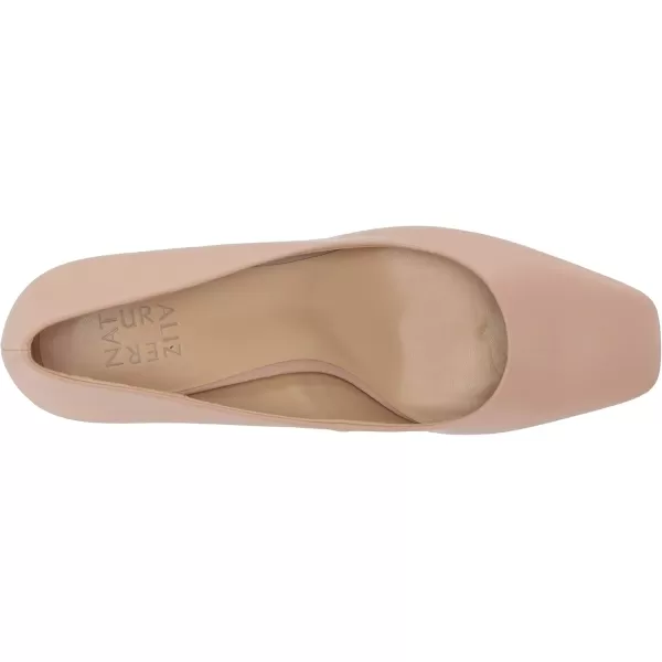 Naturalizer Women Warner Pump