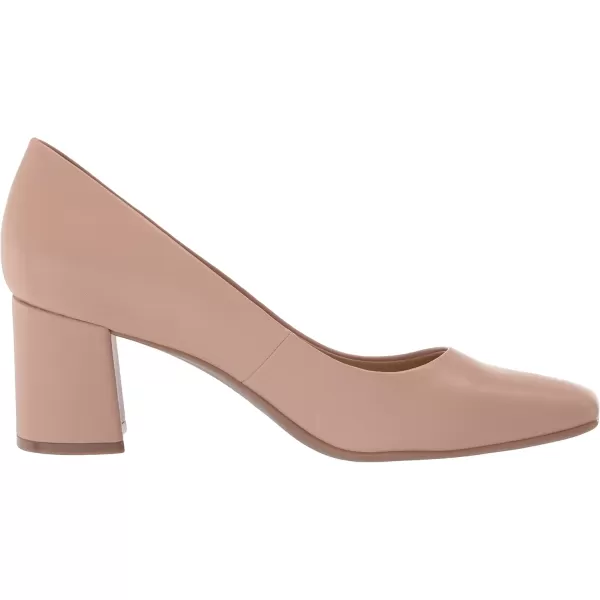 Naturalizer Women Warner Pump