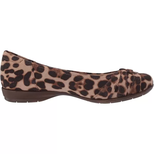 SOUL Naturalizer Women’s Gift Ballet Flats