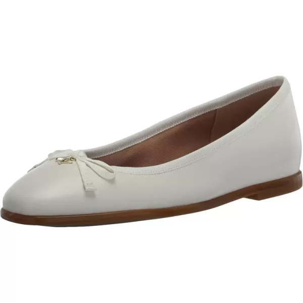 Naturalizer Women Essential Ballet Flat