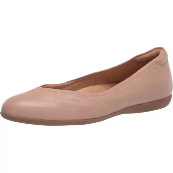 Naturalizer Women Vivienne Flat