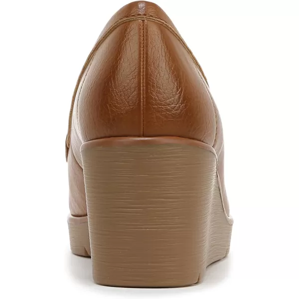 Naturalizer Women Achieve Loafer