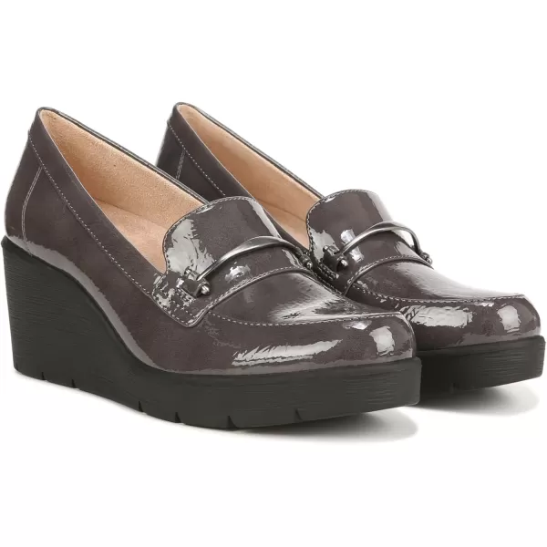 Naturalizer Women Achieve Loafer