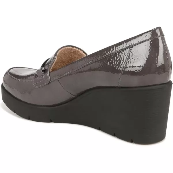 Naturalizer Women Achieve Loafer