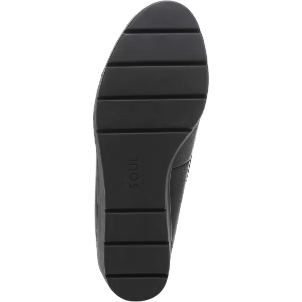 Naturalizer Women Achieve Loafer
