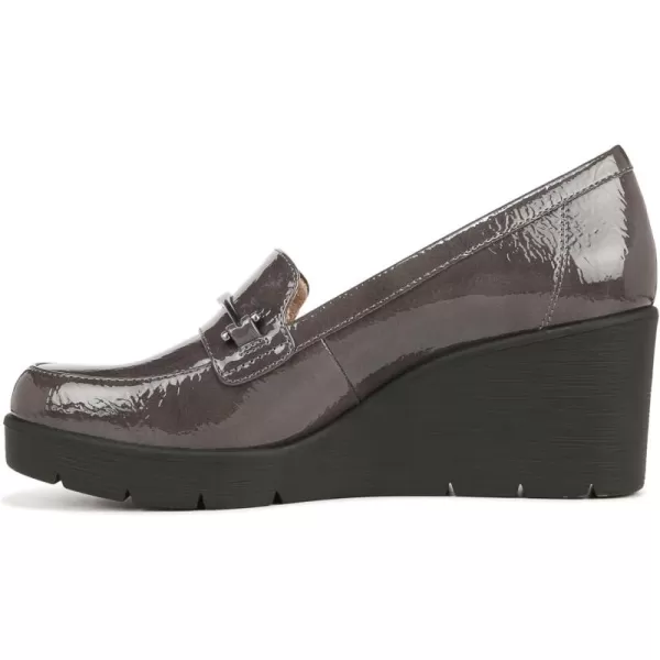 Naturalizer Women Achieve Loafer