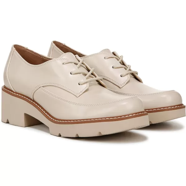 Naturalizer Women Darry Lace Up Lug Sole Oxford Loafers