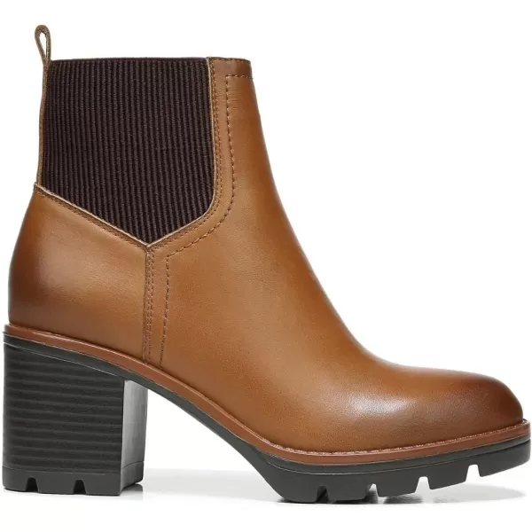 Naturalizer Women Verney Lug Sole Ankle Bootie