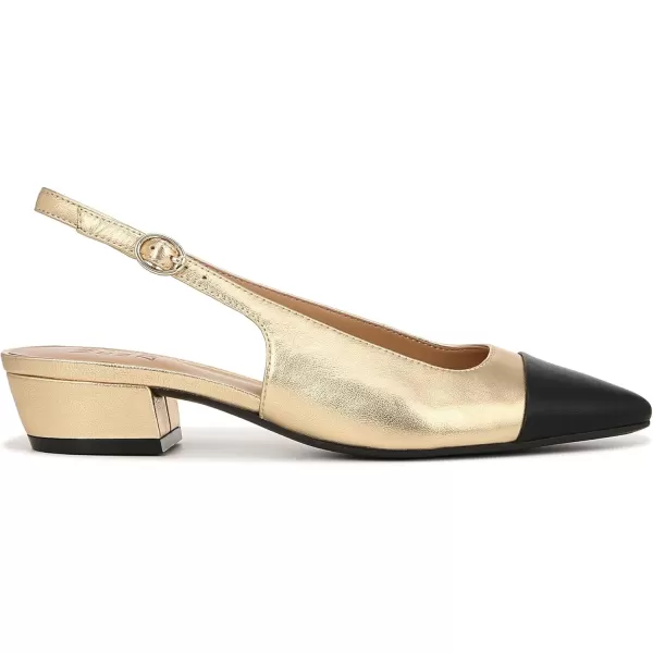 Naturalizer Women’s Banks Pointed Toe Flat