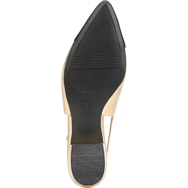 Naturalizer Women’s Banks Pointed Toe Flat