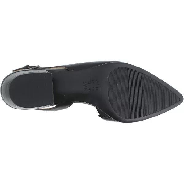 Naturalizer Women’s Banks Pointed Toe Flat
