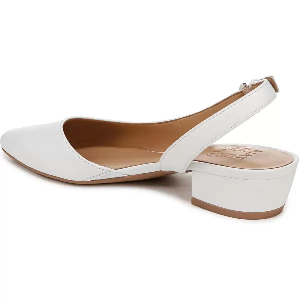 Naturalizer Women’s Banks Pointed Toe Flat