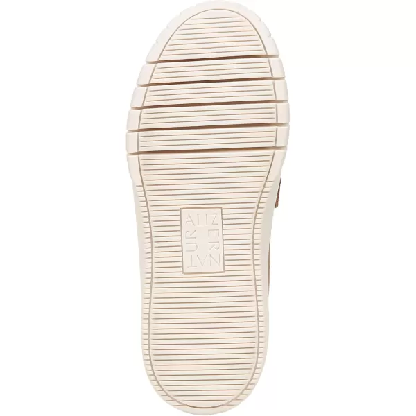 Naturalizer Womens Daphne Slip On Fashion Sneaker
