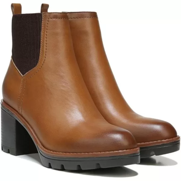 Naturalizer Women Verney Lug Sole Ankle Bootie